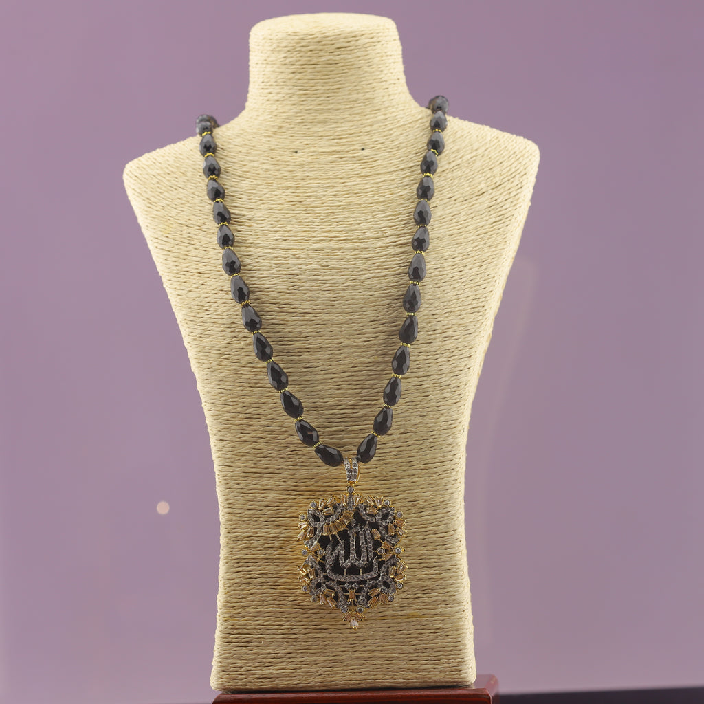 Onyx Calligraphy Pendant