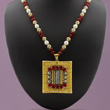 Ruby Chic