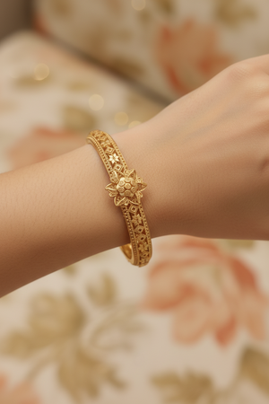 Gold Leaf Bangle